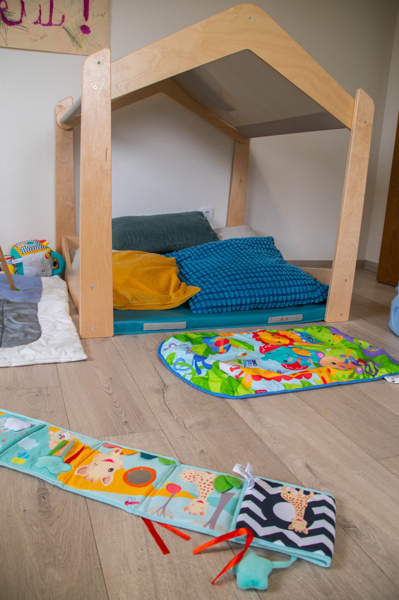 Itzig nursery - baby area 6