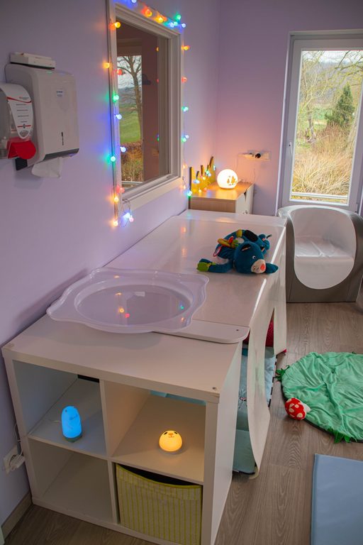 Brouch nursery - baby area 4