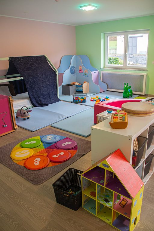 Brouch nursery - baby area 5