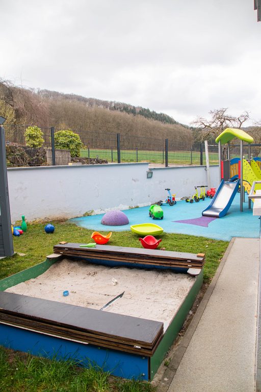 Brouch nursery - outdoor area 7