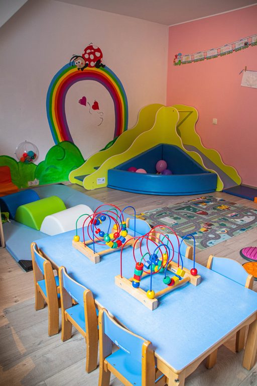 Itzig nursery - baby area 2
